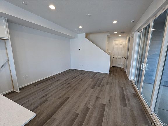 4th image of 8487 Eagle River Street