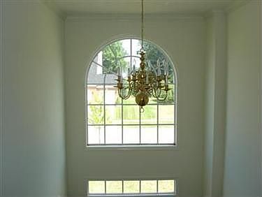3rd image of 38819 Amberwood Dr