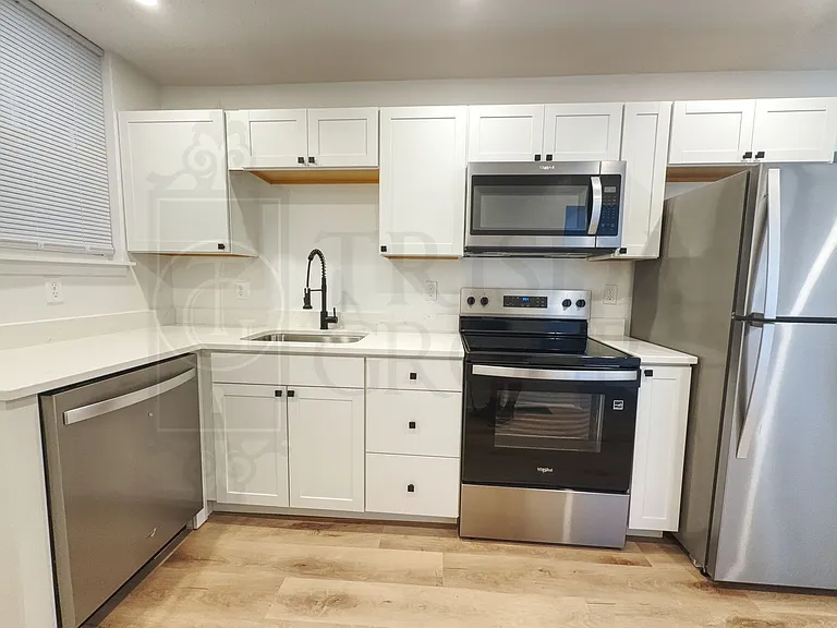 1540 Fallowfield Ave #1 — Photo 14