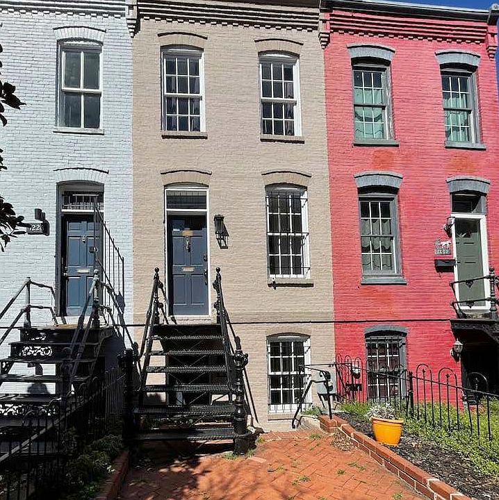 1st image of 1228 G St SE