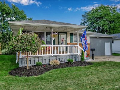 77 Mayberry Dr E, Buffalo, NY, 14227