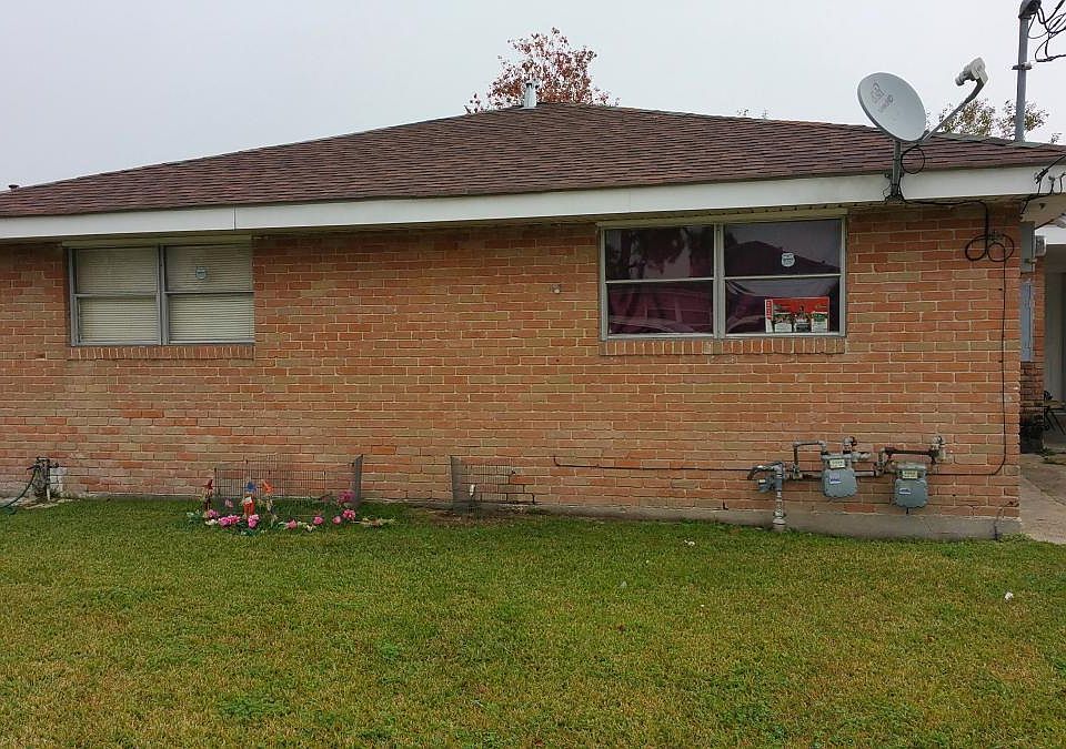 1st image of 4553 Shalimar Dr