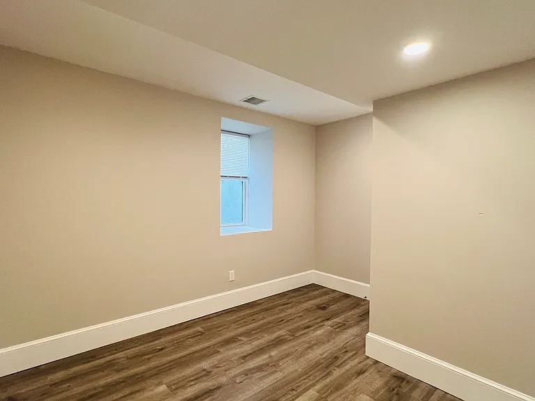 440 Washington St #1 — Photo 5