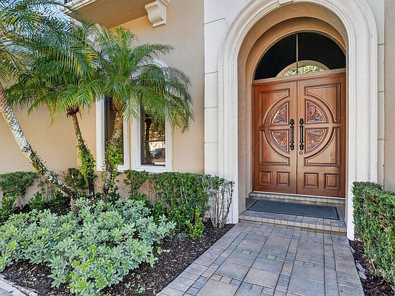 5th image of 17714 Lomond Court