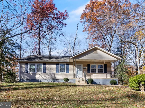 11581 Deadwood Dr, Lusby, MD 20657