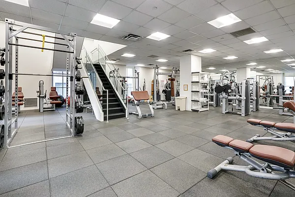 Rented by City Connections Realty | media 6