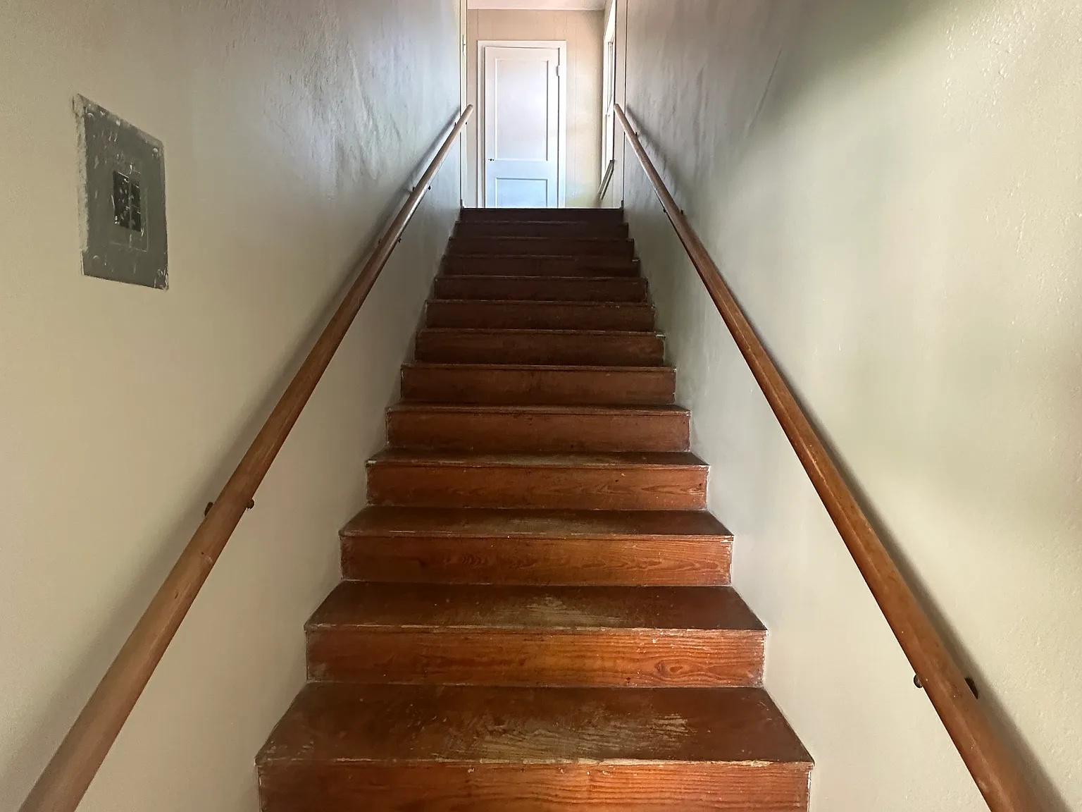 2 bed, 1.5 bath, 1156 sqft, $1,150 — Photo 3