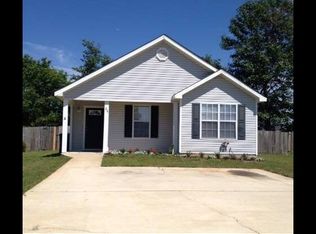 225 Haverhill Cir, Warner Robins, GA 31088