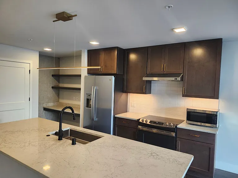 The Adria 179 W. Wilson St. — Photo 42