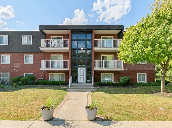 17000 Novak Dr APT 105, Hazel Crest, IL 60429