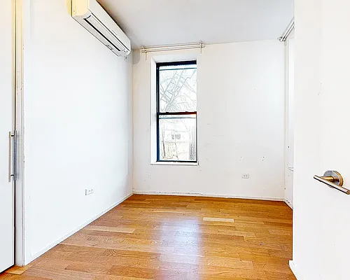 Rented by PL Realty | media 23