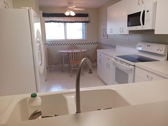 5th image of 4734 Lucerne Lakes Blvd APT 212