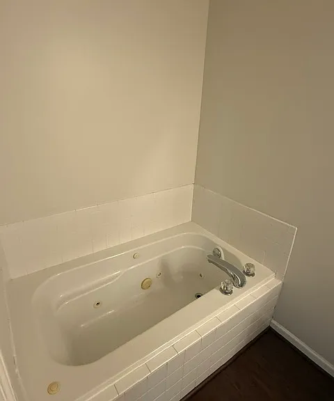 Primary tub