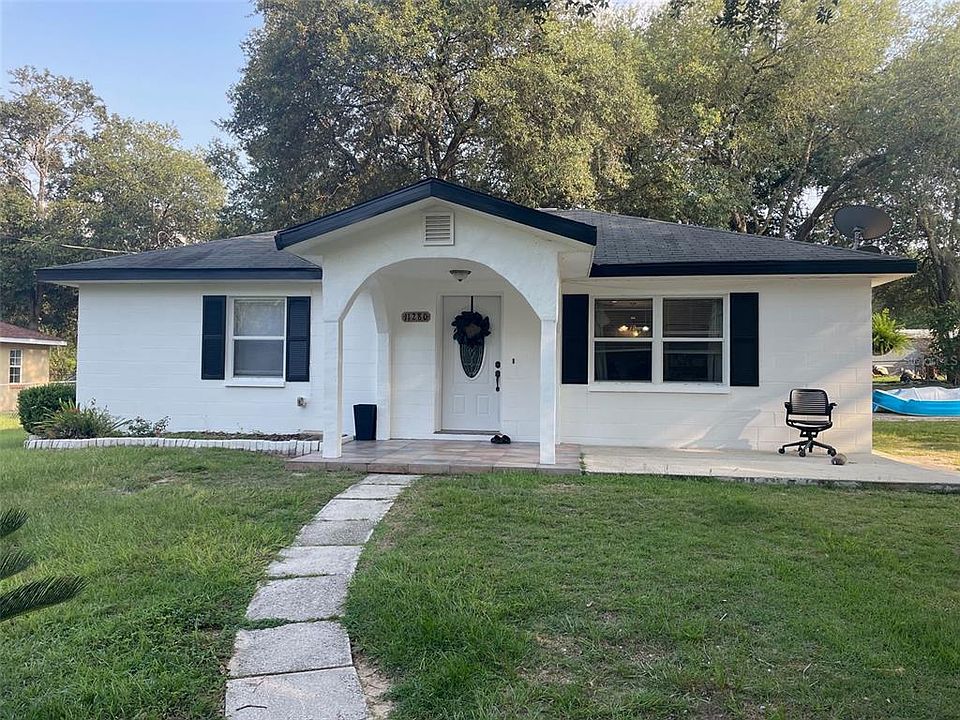 1st image of 11280 NE 64th Pl