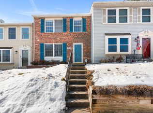 19136 Willow Spring Dr, Germantown, MD 20874