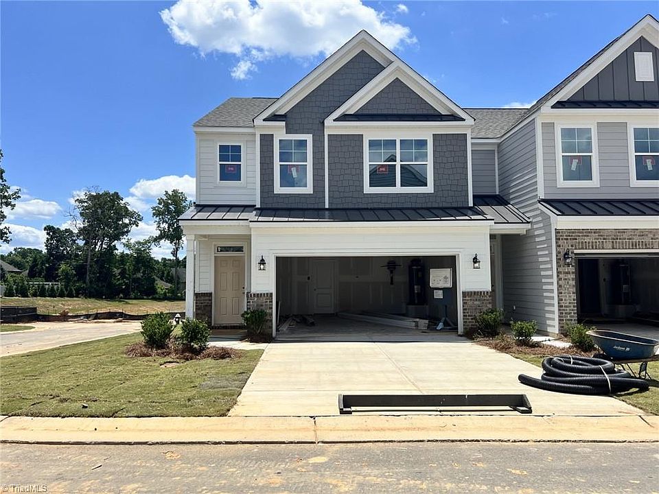 1st image of 1101 Summerhouse Way