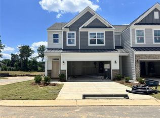 1101 Summerhouse Way, Greensboro, NC 27455