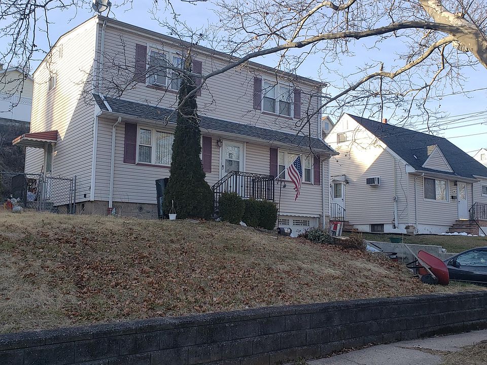 2nd image of 143-145 Hickory St