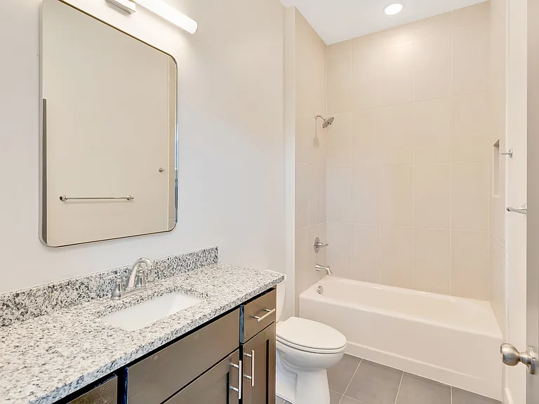 28 W 19th St #100 — Photo 11