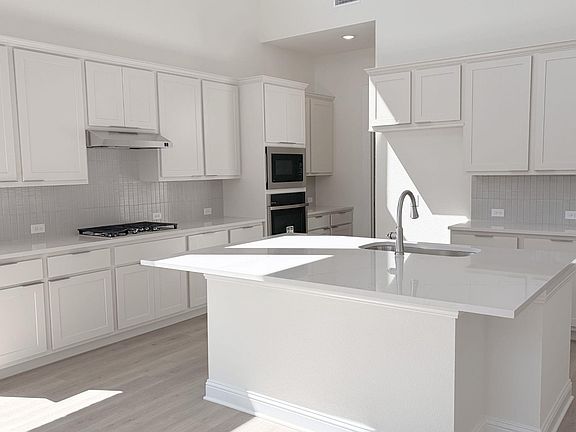 7th image of this home
