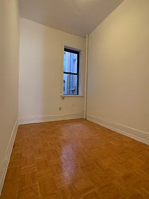 Rented by Corcoran | media 18