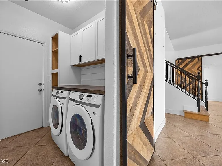 6332 Peggotty Ave — Photo 38