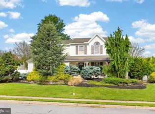 4990 Pheasant Run Ct, Douglassville, PA 19518