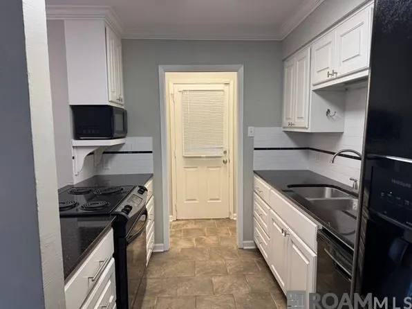 4321 Jefferson Woods Dr #2, Baton Rouge, LA 70809