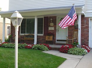 8235 Orhan St, Canton, MI 48187