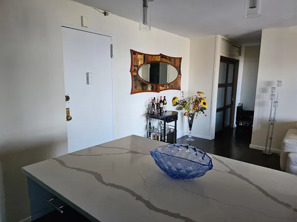 2944 West 5th Street image 6 of 19