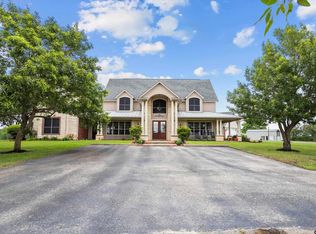 17655 Fm 832, Buffalo, TX 75831