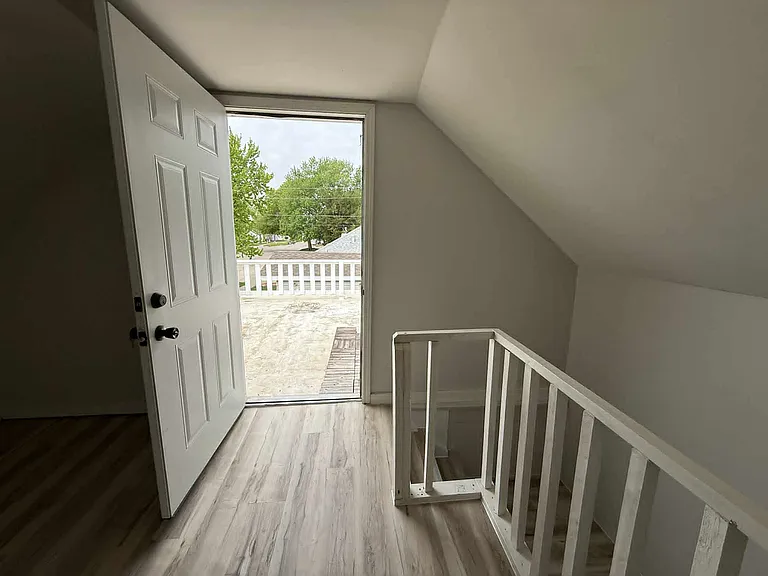 2202 D Ave — Photo 8