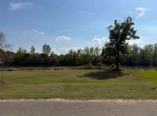 15781 Cypress Point Ln, French Settlement, LA 70733