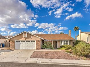 5300 Arbor Way, Las Vegas, NV 89107