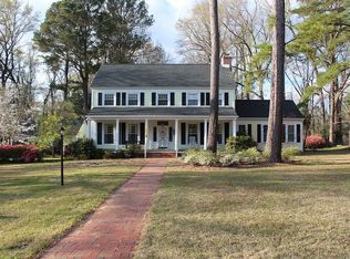 209 Virginia Ave, Cheraw, SC 29520