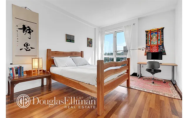 Rented by Douglas Elliman | media 15