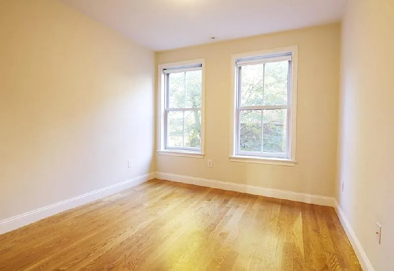 Building Photo - 108 Hammond St #2