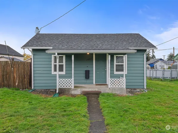 1057 SW Cascade Avenue, Chehalis, WA 98532