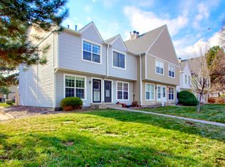 9028 W Dartmouth Pl, Lakewood, CO 80227
