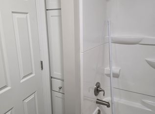 101 1/2 N Locust St #E, Oak Harbor, OH 43449