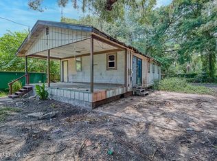 1985 Pine Dr, Fernandina Beach, FL 32034