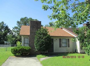 368 W Frances St, Jacksonville, NC 28546