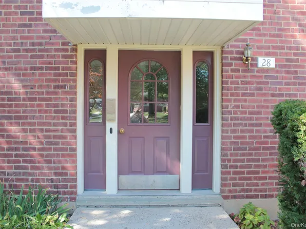 28 DeHaven Drive #1E, Yonkers, NY 10701