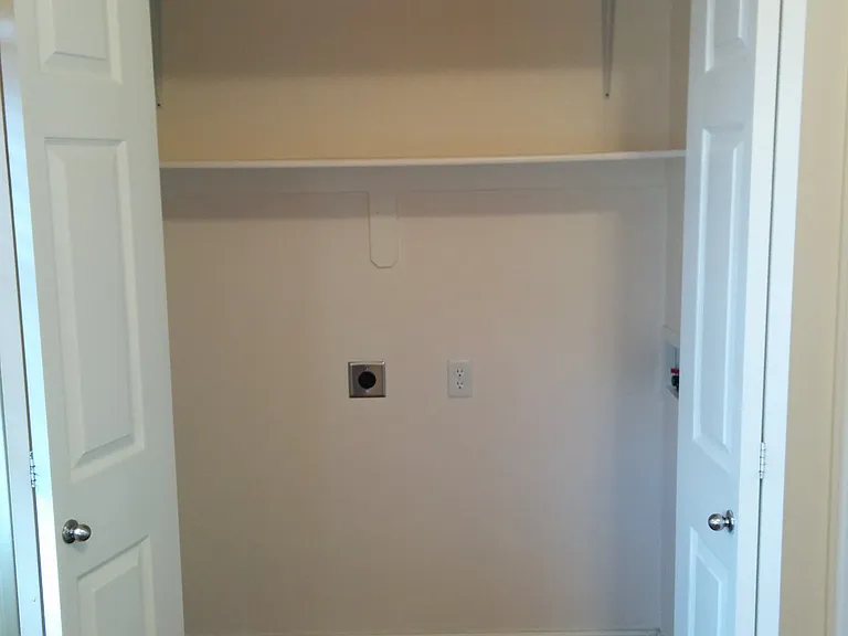 791 N 200 E — Photo 2
