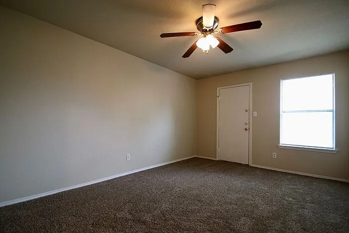 8028 Tanner Ave — Photo 11