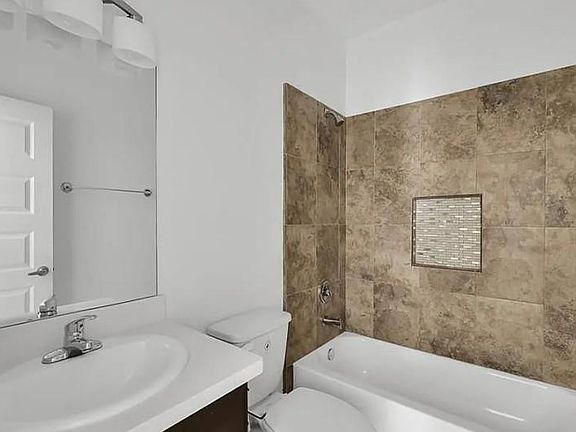 3rd image of 3610 Valeria St #1