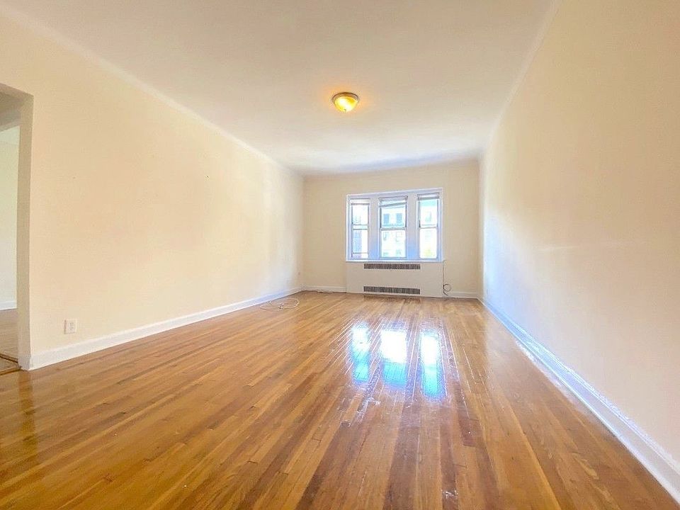 1st image of 216 W 102nd St APT 5F