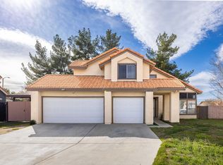43753 Rialto Dr, Lancaster, CA 93535