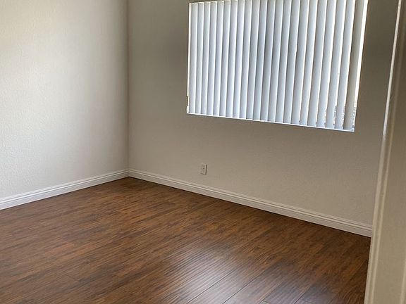 5th image of 1326 W Carson St APT 111
