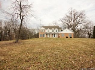2605 S Spresser St, Taylorville, IL 62568